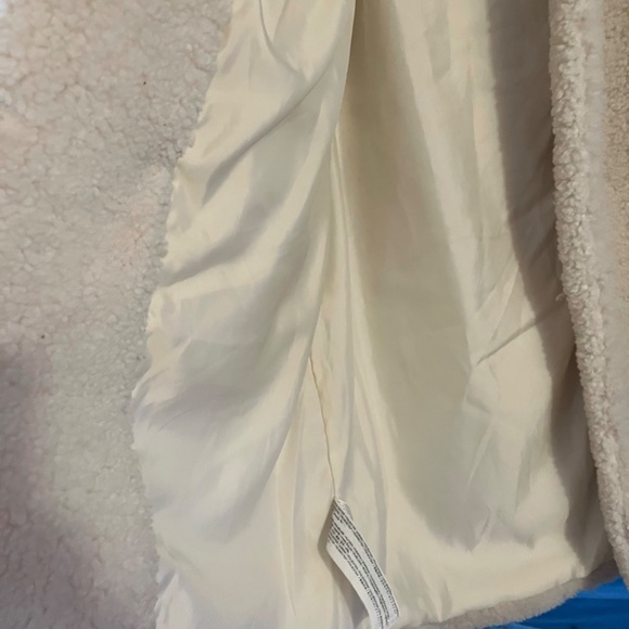 Fur coat - Picture 3 of 6